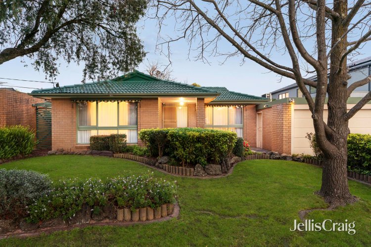 56 Guinevere Parade Glen Waverley 3150