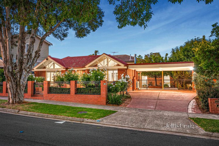 56 Hayes Road Strathmore 3041