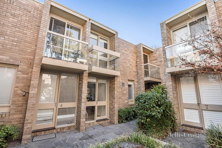5 61-63 Denham Street Hawthorn 3122