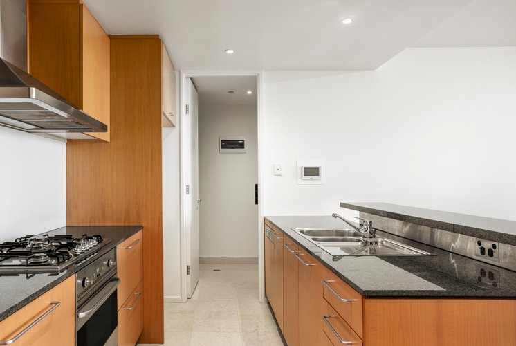  56/2 Esplanade West  Port Melbourne 3207