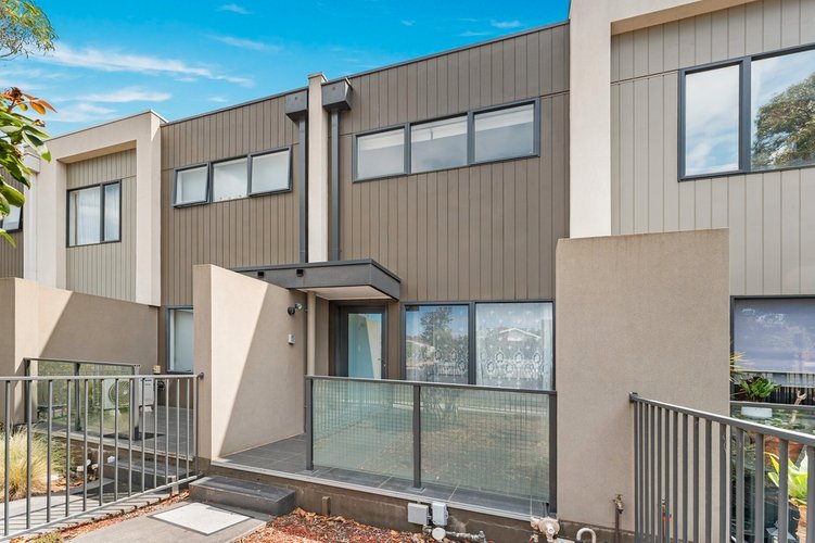 5/69 Manchester Road  Mooroolbark 3138