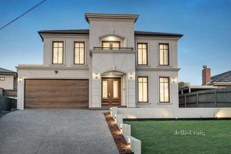 57 Benwerrin Drive Burwood East 3151