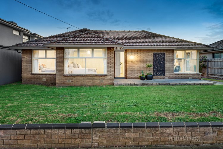 57 Brady Road Bentleigh East 3165