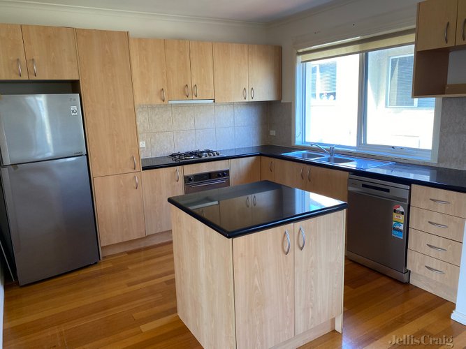 57 Clifford Place Clifton Hill 3068
