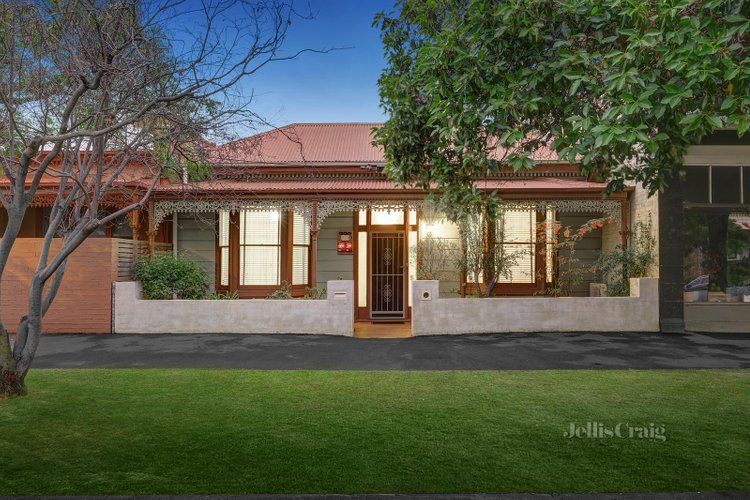 57 Dundas Place Albert Park 3206