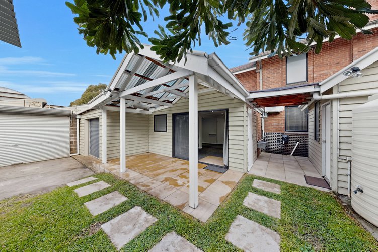 57 Dunstan Parade Port Melbourne 3207