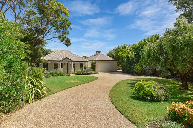 57 Fawkner Avenue Blairgowrie 3942