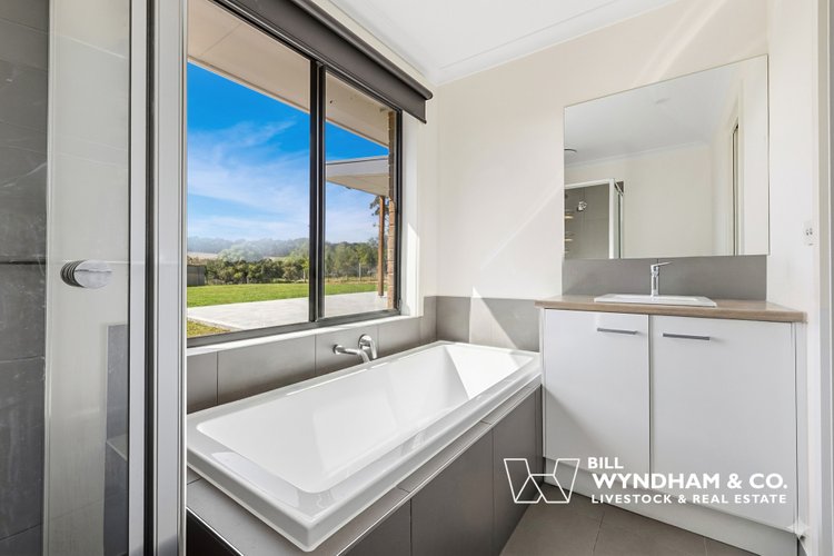 57 Koraleigh View, Nicholson