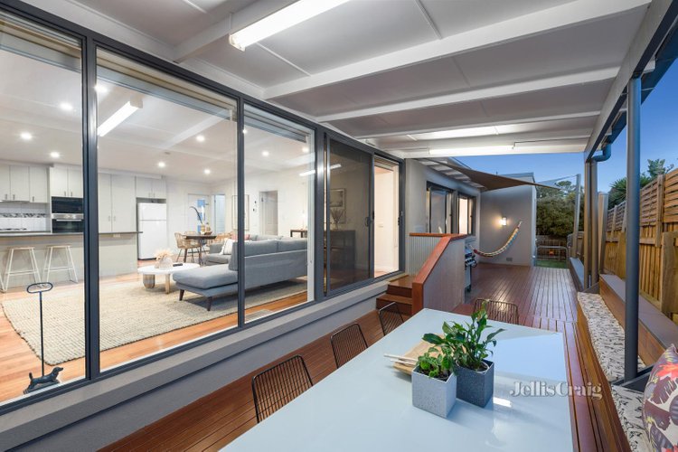 57 Orana Drive Watsonia 3087