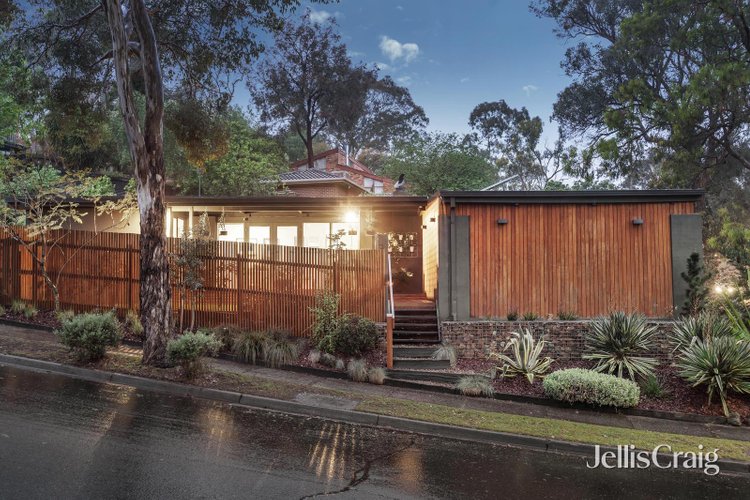 57 Valonia Drive Eltham 3095