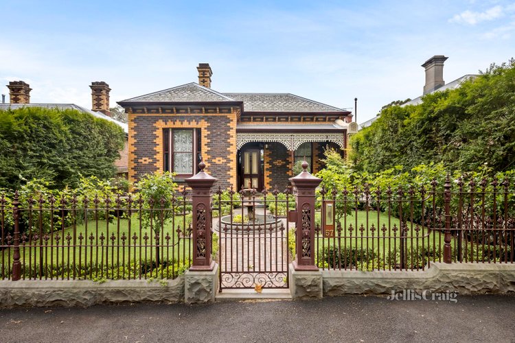 57 Waltham Street Flemington 3031