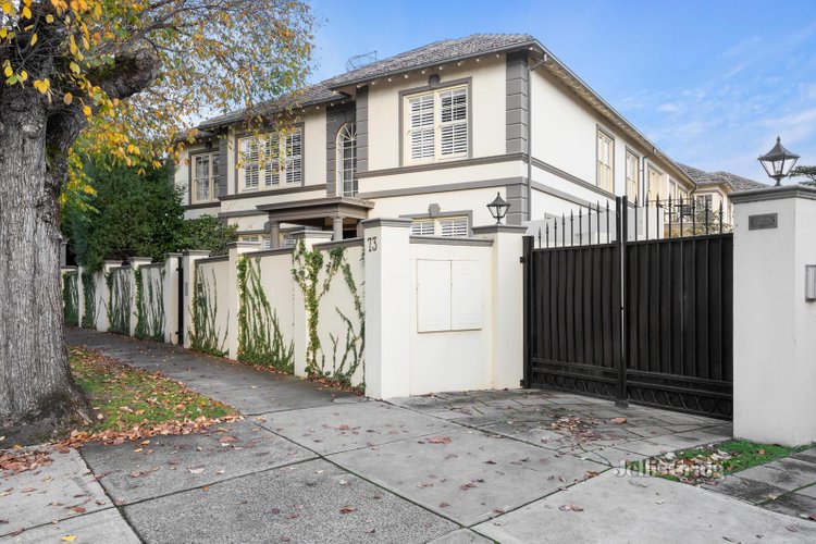 5 73 Clendon Road Toorak 3142