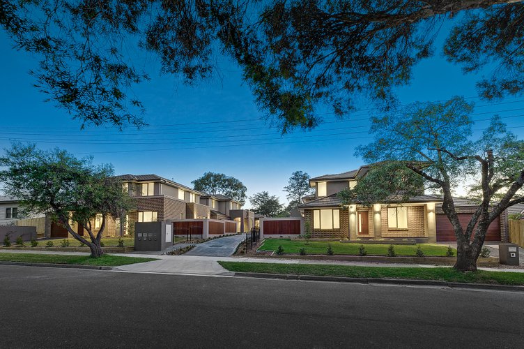 5/8-10 Wooddale Grove Mitcham 3132