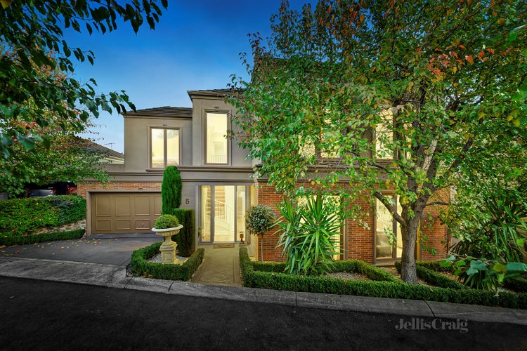 5/8 Innisfallen Avenue Templestowe 3106