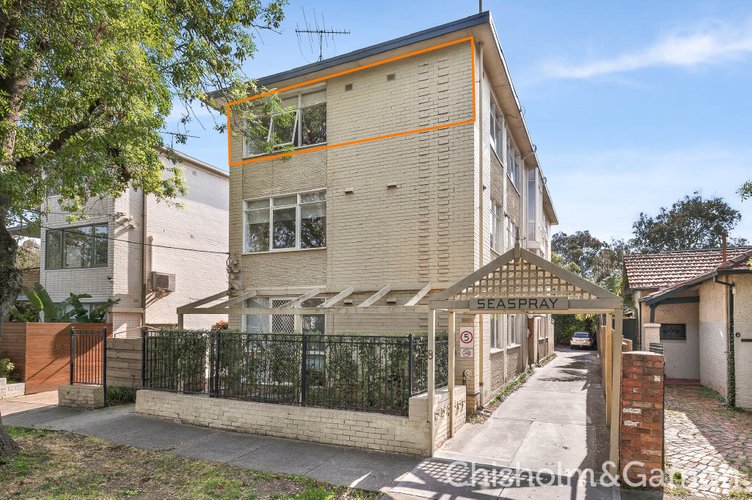 5 8 Spray Street Elwood 3184