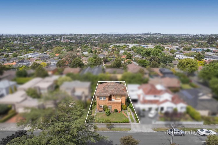 58 Strathalbyn Street Kew East 3102