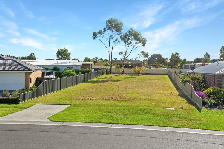 58 Timbarra Drive, Eastwood