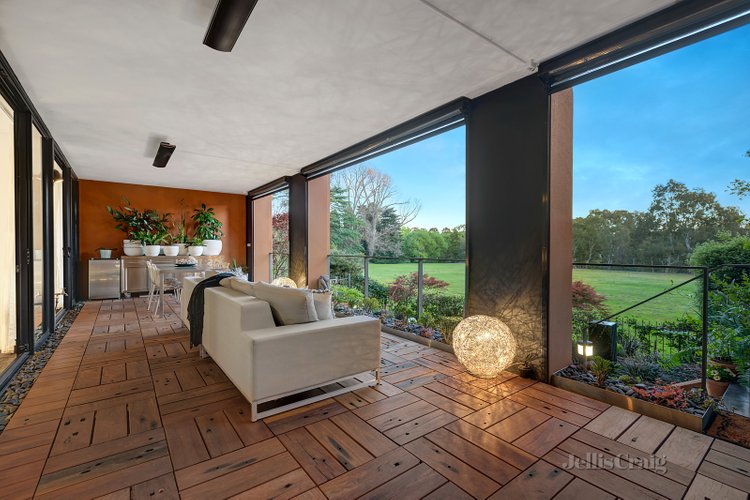5/8 Wallen Road Hawthorn 3122