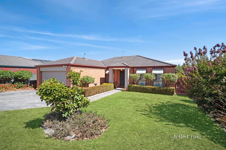 582 Kline Street Canadian 3350