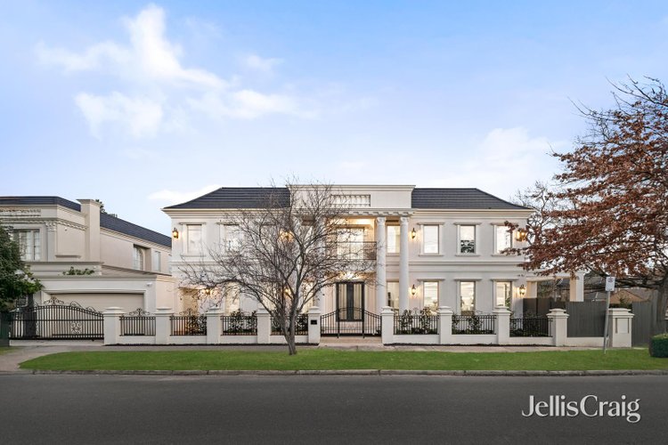 59 Aylmer Street Balwyn North 3104