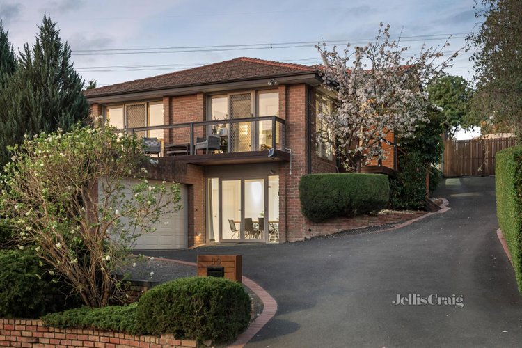 59 Balmoral Circuit Eltham 3095