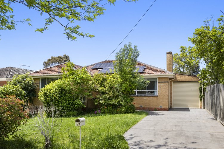 59 Barter Crescent  Forest Hill 3131
