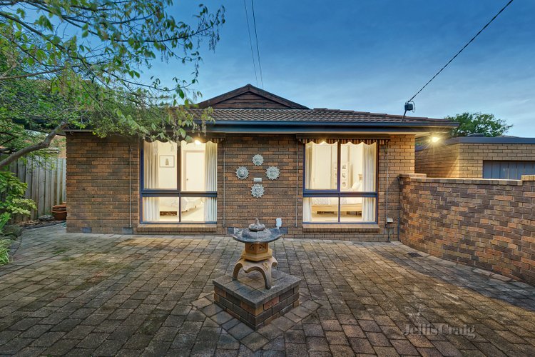 59 Remington Drive Glen Waverley 3150