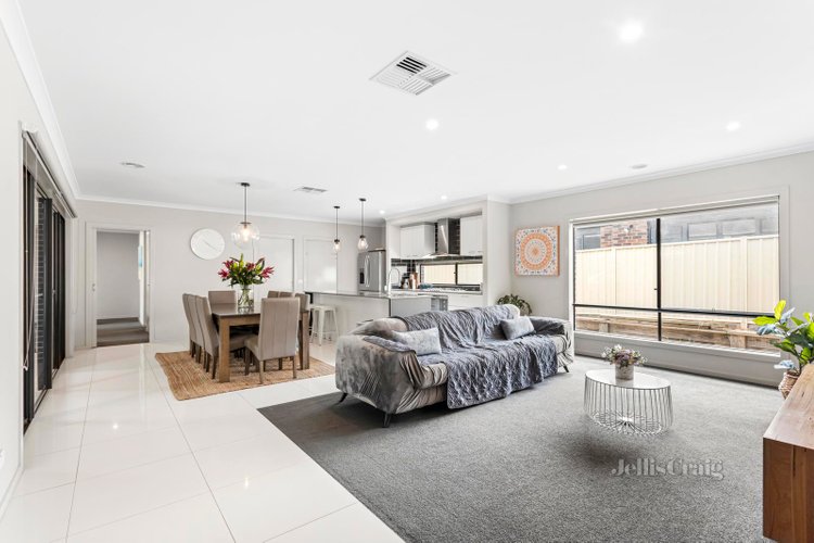 59 Warren Street Kyneton 3444