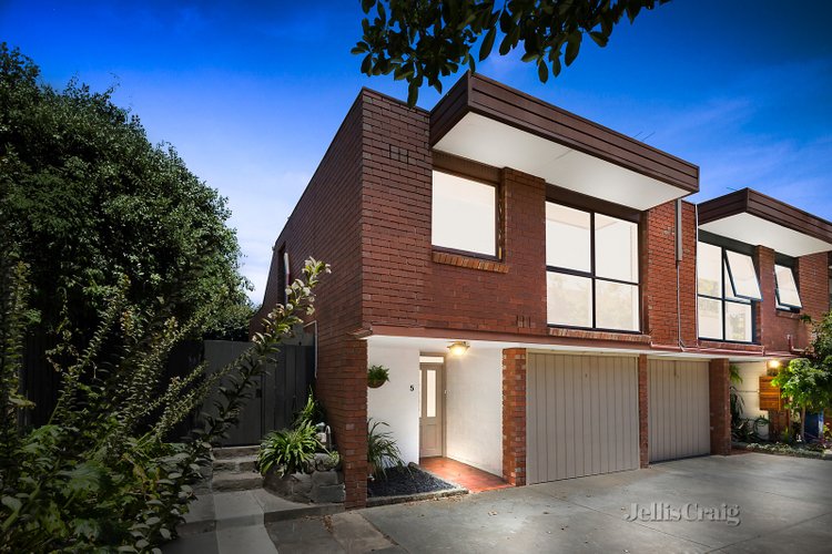 5/96 St Elmo Road Ivanhoe 3079