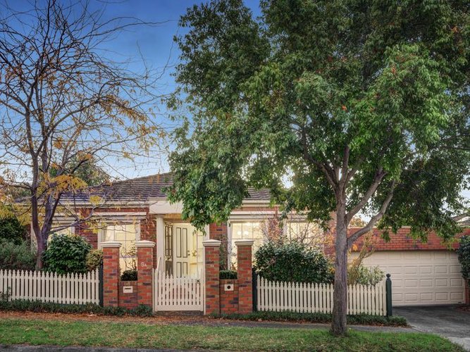 5A Ronald Avenue Bulleen 3105