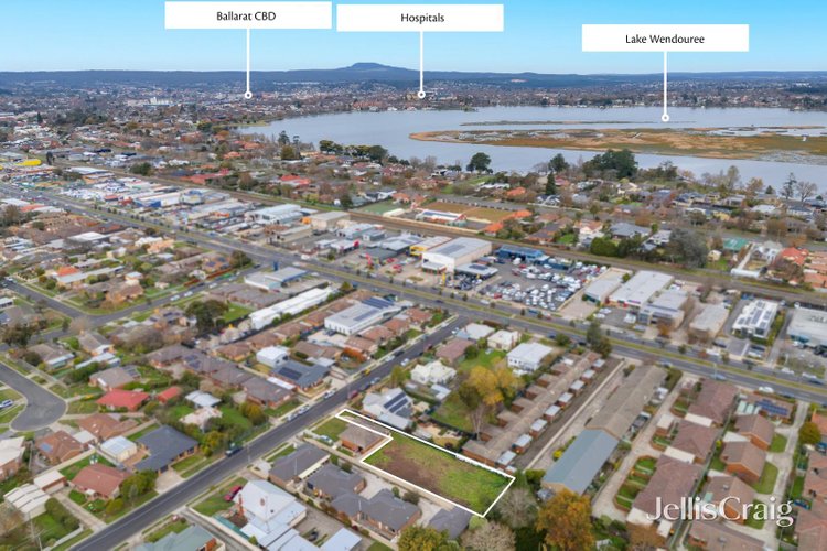 5a Symons Street Wendouree 3355