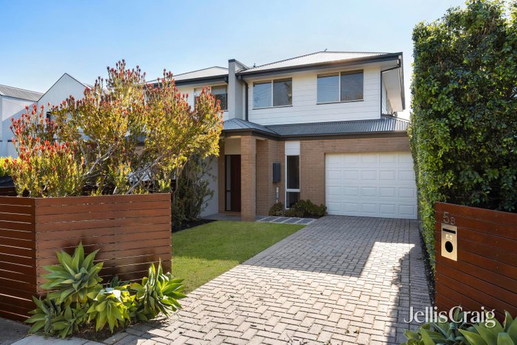 5b Delma Street Bentleigh East 3165