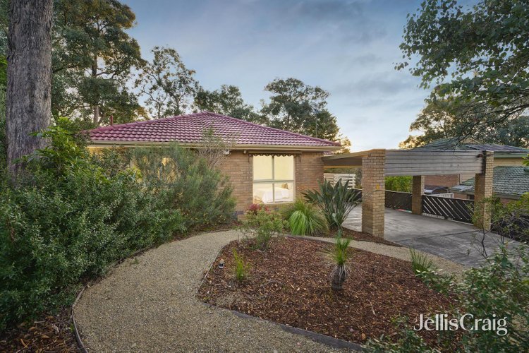 6 Ancona Court Eltham 3095