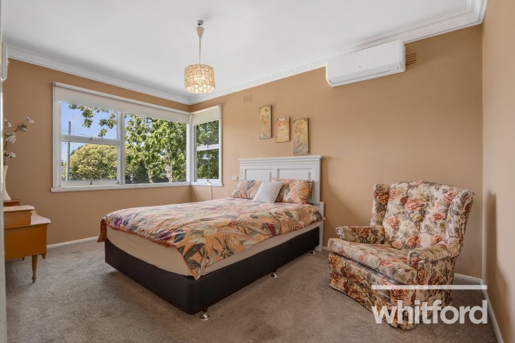 6 Ardlui Drive, Newtown