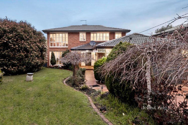 6 Bemm Court Croydon Hills 3136