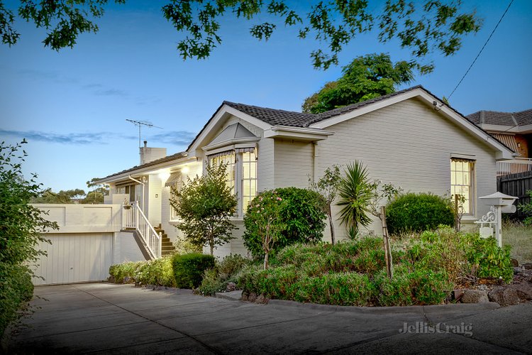 6 Benambra Drive Templestowe Lower 3107