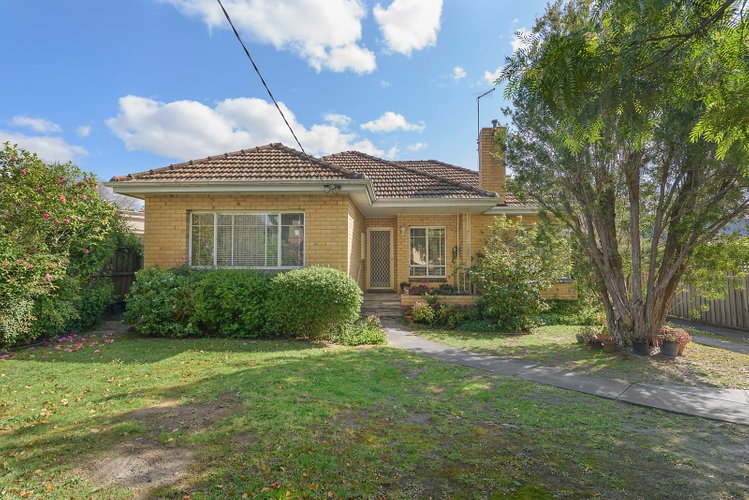 6 Birtles Court Balwyn 3103