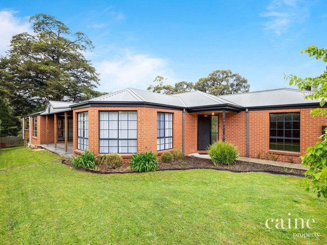 6 Boak Avenue Mount Helen 3350