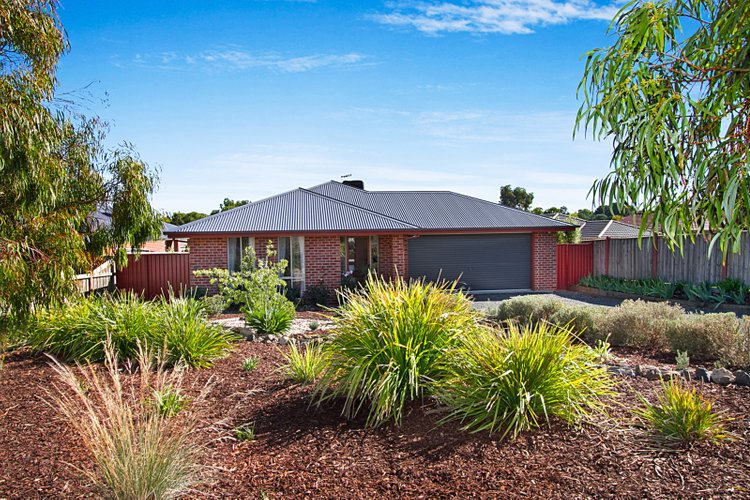 6 Bolton Reserve Lane Kyneton 3444
