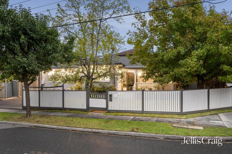 6 Bourke Street Bulleen 3105