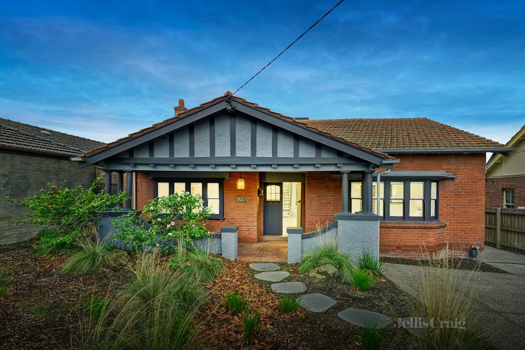 6 Carson Street Kew 3101