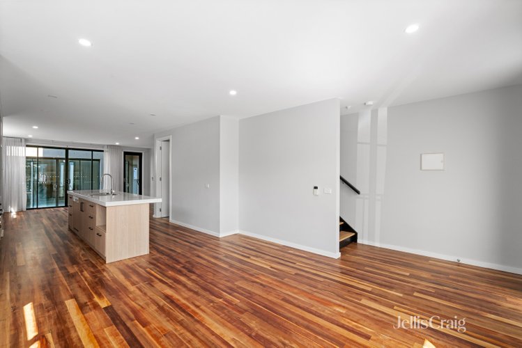 6 Clarke Street Brunswick East 3057