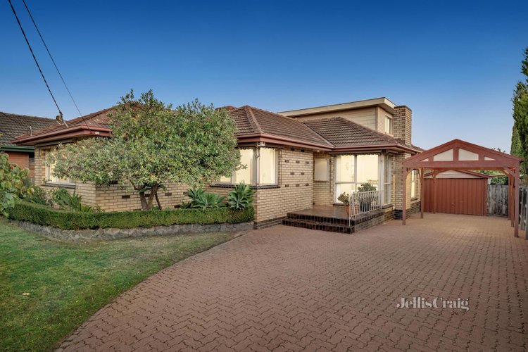 6 Cohuna Court Burwood East 3151