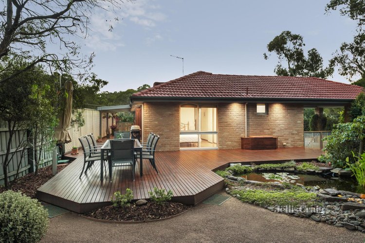 6 Colric Place Eltham North 3095
