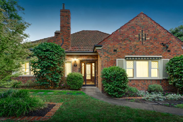 6 Cooba Street Canterbury 3126