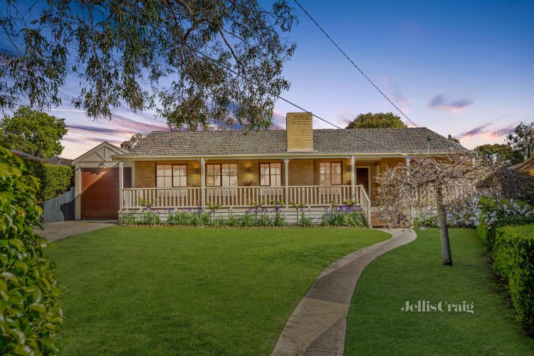 6 Cosgrove Street Vermont 3133