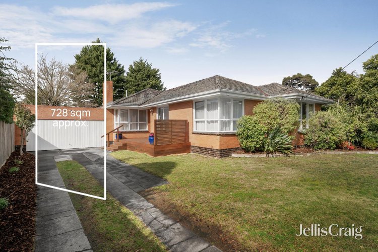 6 Crown Street Glen Waverley 3150