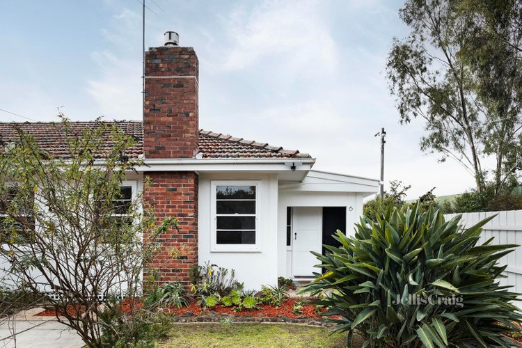 6 Curtin Avenue Brunswick West 3055