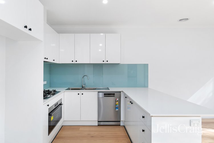 6 Douglas Street Rosanna 3084