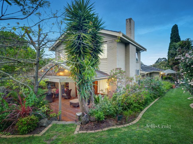6 Elder Court Templestowe Lower 3107